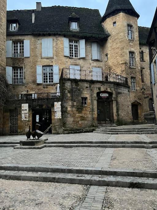Chez Alice Appartement En Plein Centre Ville Sarlat-la-Caneda Luaran gambar